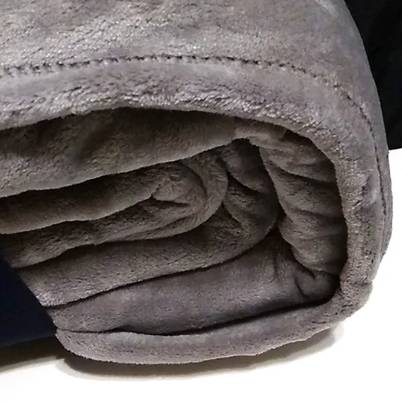 COPY - NWT 1985 Tommy Hilfiger Blanket (King Size) - Picture 8 of 9